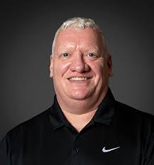 Jon Clausen's Instagram, Twitter & Facebook