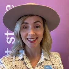 Carly Wells's Instagram, Twitter & Facebook