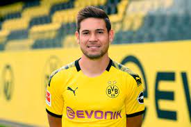 I only remember one from jota and the horrible miss from ronaldo. Watzke Bvb Plan On Selling Raphael Guerreiro If He Doesn T Extend Fear The Wall