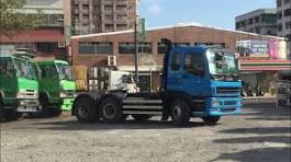 YEN TA -[422-GU] Used Isuzu 10 wheeler tractor truck head for sale