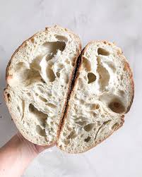 Siguiendo Con El Proceso Para Entender Como Hacer Un Buen Pan Pliegues Y Primer Fermentacion Despues De Haber Realizado La Autolisis Food Bread