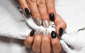 Nail art has become a necessary a part of dressing these days the best ideas for simple and easy nails. 8 Fun And Easy To Follow Diy Simple Nail Designs For You