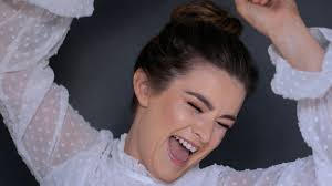 Reviews 1 — Vocal Precision