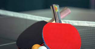 Pengertian tenis meja menurut margajaya ialah suatu cabang olahraga yang dimainkan dalam tempat pemantul bola berbentuk meja. Seputar Tenis Meja Dari Mulai Teknik Dasar Sampai Cara Bermain