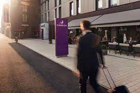 Enjoy a spacious terrace, billiards and a lounge in the onsite bar. Premier Inn Ubernimmt 13 Hotels Von Foremost Und Sichert Weitere Standorte Tageskarte