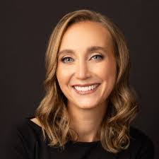 Carrie Bosch's Instagram, Twitter & Facebook