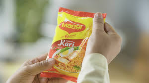 Whip up a plate of maggi® goreng mamak at home for an instant fried noodle with a spicy kick in the following function is not part of the maggi website. Video Dan Resepi Mi Maggi Kari Goreng Azie Kitchen Azie Kitchen