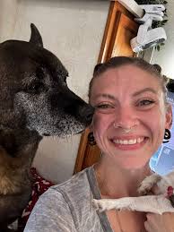 Hello, I'm Anna and I'm from Russia. I'm 45yo. I'm looking for pen pals to  practice my English. I'm interested in books, knitting, cooking,  travelling. I've got a twinsister, but she can't