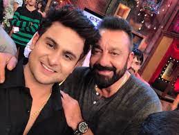 Uncensored (2018), gangs of filmistan (2020) and the kapil sharma show (2016). Wow Jabra Fan Dr Sanket Bhosale Finally Meets Sanjay Dutt Bollywood News Bollywood Hungama