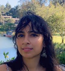 Claudia Pollack's Instagram, Twitter & Facebook