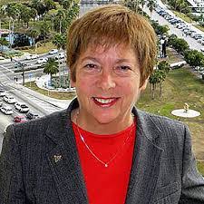 Nora Patterson's Instagram, Twitter & Facebook