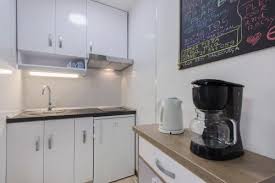 Genting malaysia berhad is one of the top companies in malaysia that owns and operates malaysia's premier tourist resort, resorts world genting. Derek Apartments Entire Apartment Split Deals Photos Reviews