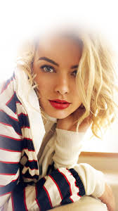 If you want to download margot robbie high quality wallpapers for your desktop, please download this. Margot Robbie Smile Celebrity Beauty Wallpaper Hd Iphone Actress Margot Robbie Margot Robbie Margot Robbie Photos