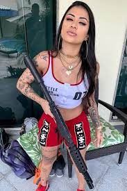 Listen to mc marcelly | soundcloud is an audio platform that lets you listen to what you love and share the stream tracks and playlists from mc marcelly on your desktop or mobile device. Apos Desistir De Depor Mc Marcelly Volta A Delegacia E Presta Esclarecimentos Sobre Apologia Ao Crime Casos De Policia Extra Online