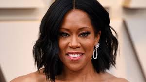 Here Is the Other Big Red Carpet Trend Besides Statement Necklaces and  Linear Earrings