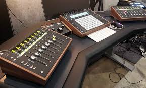 Testimonials Mixingtable Com In 2020 Home Studio Desk Music Studio Studio Setup