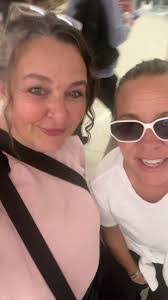 Tina Dooley's Instagram, Twitter & Facebook