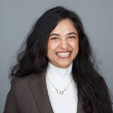 Silvia Hammer's Instagram, Twitter & Facebook