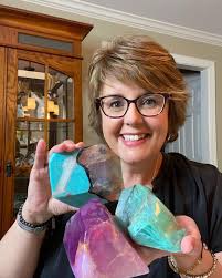 Nourish your dry, winter skin with our collection of Soap Rocks! Here's a  link: https://justjillshop.com/collections/soap-rocks I'm loving our new  milk and honey set! And you can't go wrong with my "favorites" collection,