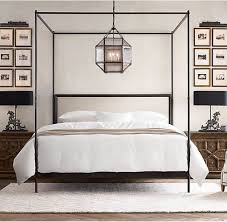 Nice 41 Glamorous Canopy Beds Ideas For Romantic Bedroom More At Https Homystyle Com 2018 08 05 41 Glamorou Modern Canopy Bed Iron Canopy Bed Canopy Bedroom