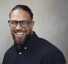 Eddy Velazquez's Instagram, Twitter & Facebook