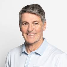 Chris Leaper's Instagram, Twitter & Facebook