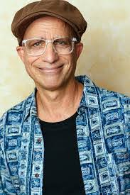 Darnell Darden's Instagram, Twitter & Facebook