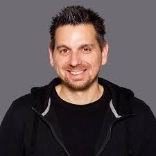 Speaking engagements are definitely getting a lot easier as time goes on,  but the nerves still get me sometimes 😬Anyone have some good tips and/or  tricks!?