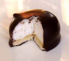 Whippet Cookie Chocolate Coated Marshmallow Treats Wikipedia The Free Encyclopedia Snack Treat Sweets Recipes Yummy Cookies