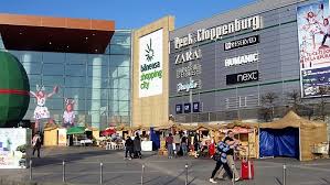 Băneasa shopping city is a shopping center in the north of bucharest, romania, opened on 18 april 2008. Top 5 Malls To Visit In Bucharest The Bite