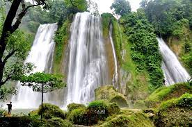 Gambar air terjun asli paling hist download now travelingyuk com magis dan memesona air terjun biru. 10 Air Terjun Terindah Di Indonesia Alidesta Adventure