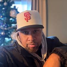 Sonda Giles (@sonda.giles) • Facebook