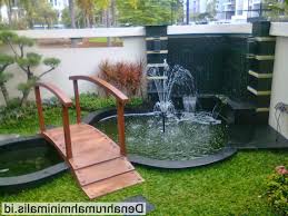 Ukuran kolam minimal yang dibangun di area rumah yaitu 3 kali 7 meter, supaya pergerakan saat berenang menjadi nyaman. Grantnsaipan Taman Dan Kolam Dalam Rumah