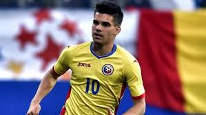 La vârsta de 10 ani ianis a fost înscris la academia de fotbal gheorghe hagi. Rumania Convoca Por Primera Vez A Ianis Hagi Hijo De Gica Marca Com