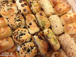 Tonight S Dessert Bon Appetit مدو ايدكن وتحلو Please Join Us Http Fb Com Wearelebanon Lebanese Desserts Middle East Recipes Food