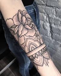 Tatto titik, garis, bulan di buku jari 3. Sketsa Tato Ringan Di Lengan Tato Di Lengan Dan Artinya