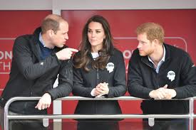 Born 21 june 1982) is a member of the british royal family.he is the elder son of charles, prince of wales, and diana, princess of wales.since birth, he has been second in the line of succession to the british throne. Nemilosrdni Kate I William Harryju Je Srce Slomljeno Storyhr