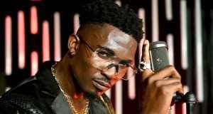 Imibare yerekeye 'Ndiwe Wega' yaririmbwe na 'Adrian Tate'