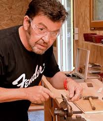 Salles-Courbatiès : L'art bien affûté de Jean-Marc Arnaud