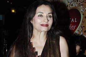 Salma Agha returns to playback singing