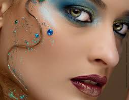 Audrey Bieber Projects :: Photos, videos, logos, illustrations and branding  :: Behance