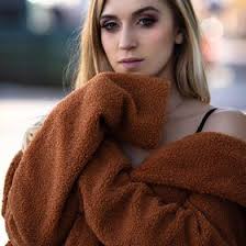 Natalie Bright (nattybee37)