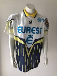 Many have won titles with both teams. Barthez Fabien