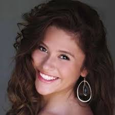 Olivia Escalante's Instagram, Twitter & Facebook