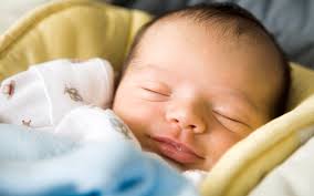 Warum ist das lachen für das baby wichtig? Das Baby Lachen Wie Sich Dieser Meilenstein Entwickelt