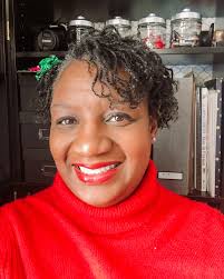 Go sit down! Paris is my happy place! I am not the one 🤪 #kpaigeengle  #parisbypaige #parislover