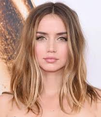 Ana De Armas Bronde Hair Hair Color Formulas Hair Beauty