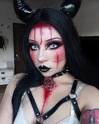 Possessed🖤⁠ 𝘼𝙧𝙚 𝙮𝙤𝙪 𝙧𝙚𝙖𝙙𝙮 𝙛𝙤𝙧 𝙃𝙖𝙡𝙡𝙤𝙬𝙚𝙚𝙣?😈👻🎃 this  lens is so cool, get it for your Halloween costume🔥⁠ ⁠ 🤞Cr: @van.castle⁠  ⚪Lens: Templar Black-White⁠ ⁠ 🔥Pre-Halloween Specials as low as $4.99, up  to