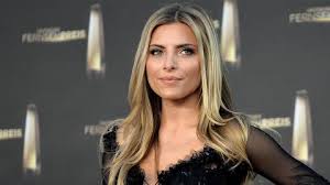 Sophia thomalla ist die tochter der schauspieler simone thomalla und andré vetters. Sophia Thomalla Will Manner Erziehen Dann Regen Sich Alle Auf