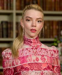 2020 Emma Movie Cast Guide, Anya Taylor Joy